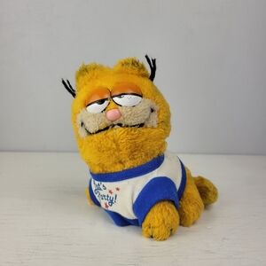 1981 Garfield Mini Plush Stuffed Animal With Let's Party! Vintage Tee